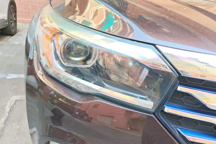 Used GAC Trumpchi GS4 New Energy 2017 1.5L PHEV Smart Enjoyment Edition Right Front Headlight