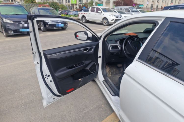 Used Geely Auto Emgrand GL 2018 1.8L DCT Elite Smart Connectivity Version
