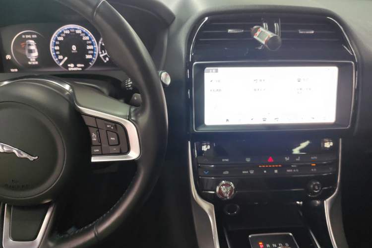 Used Jaguar XEL 2019 2.0T 200 PS Deluxe Edition