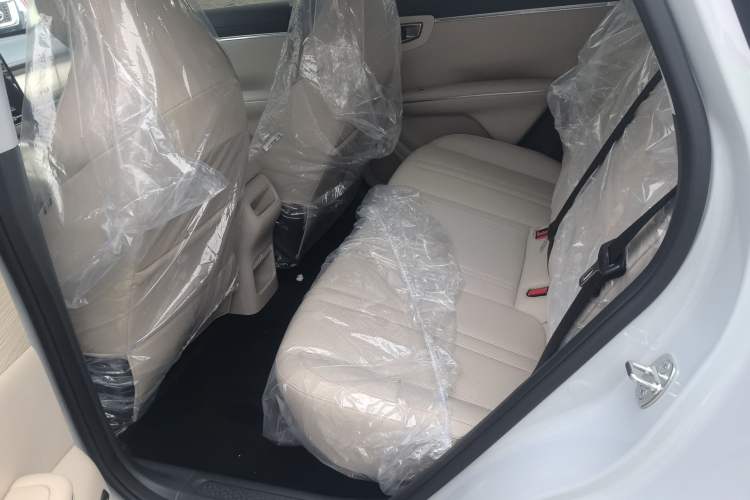 Used Wuling Bingo S 2025 Model 325km Deluxe Edition