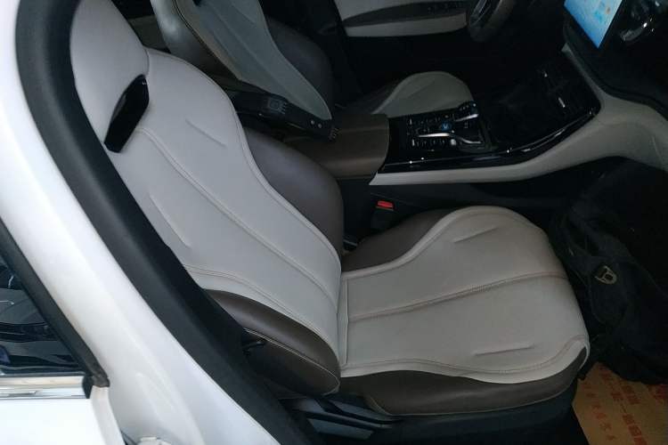 Used BYD Qin PLUS 2024 HONOR Edition DM-i 55KM Leading Model
