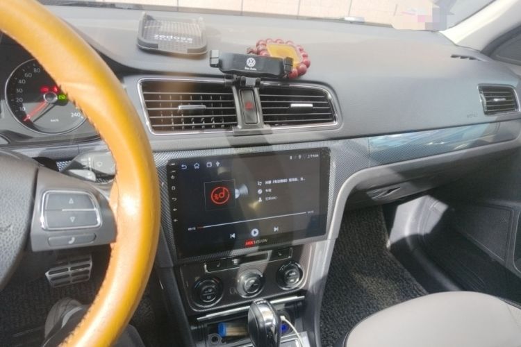 Used Volkswagen Cross Lavida 2014 1.4TSI DSG