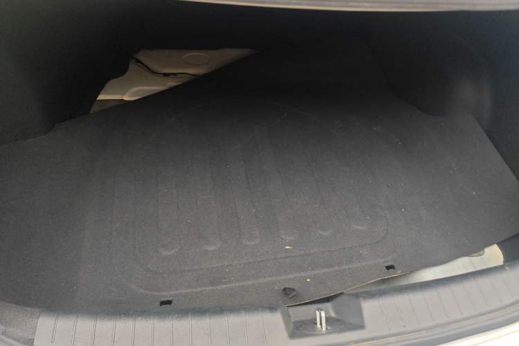 Used Hyundai Mistra 2016 1.6T Automatic Flagship TOP Model Trunk