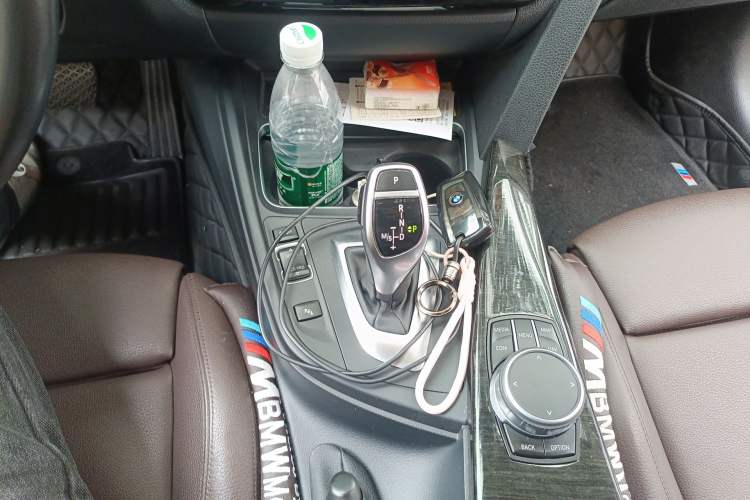 Used BMW 3 Series 2018 320Li Leading Luxury Package
