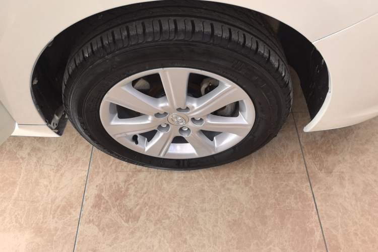 Used Toyota Verso 2014 Starlight 180E CVT Elite Edition
