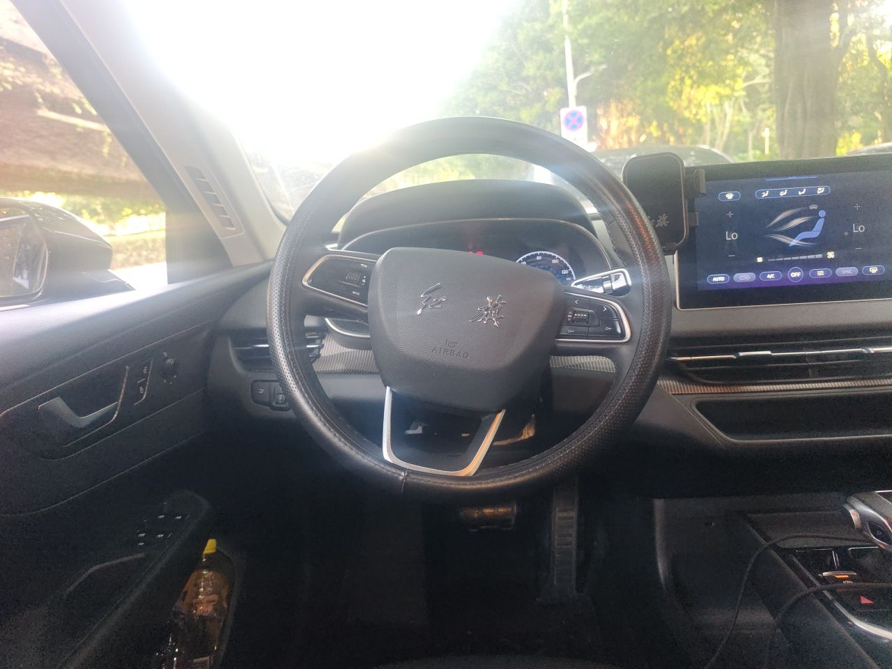 Hongqi E-QM5 2024 450km Range Commuter Version — снимка 10