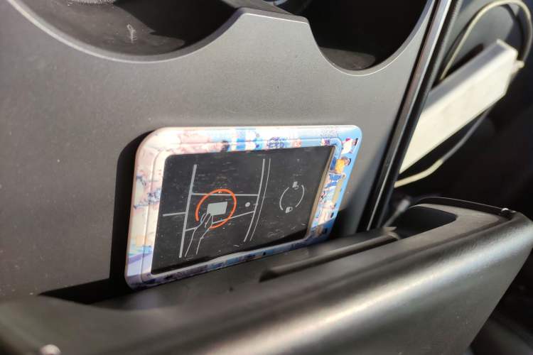 Used Tesla Model Y 2021 Standard Range Rear-Wheel Drive Version Vehicle Key