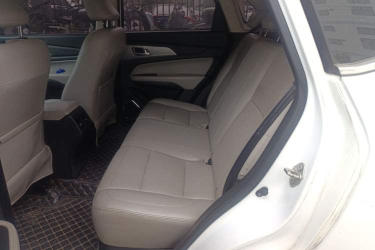 Used HYOSOW S5 2017 1.3T Manual Prestige Edition
