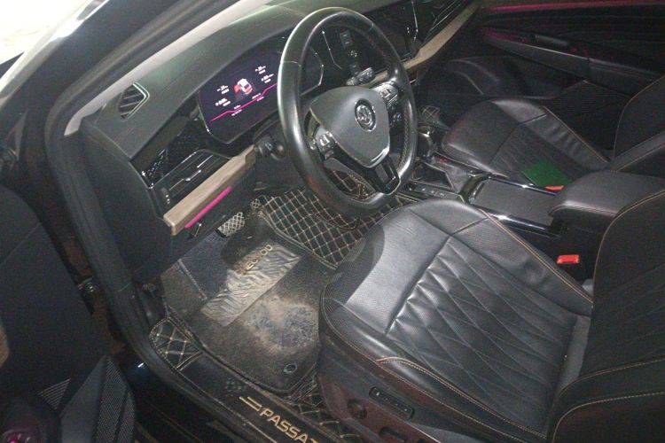 Used Volkswagen Passat 2019 380TSI Luxury Edition China VI Standard