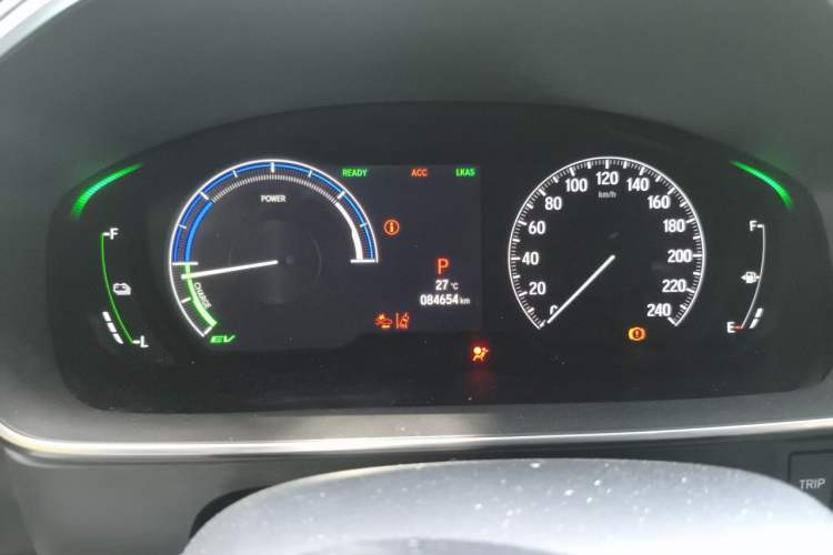 Used Honda Elysion 2022 2.0L eHEV Luxury First Edition
