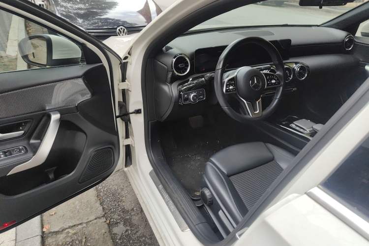 Used Mercedes-Benz A-Class 2019 A 200 Dynamic Edition
