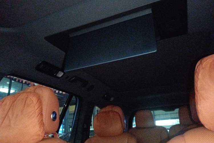 Used Li Auto L9 2022 Max model Headliner