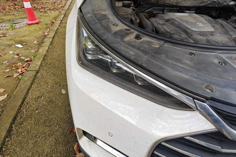 Used BYD Tang 2018 2.0T Automatic SmartConnect Prestige 7-Seater China V Standard