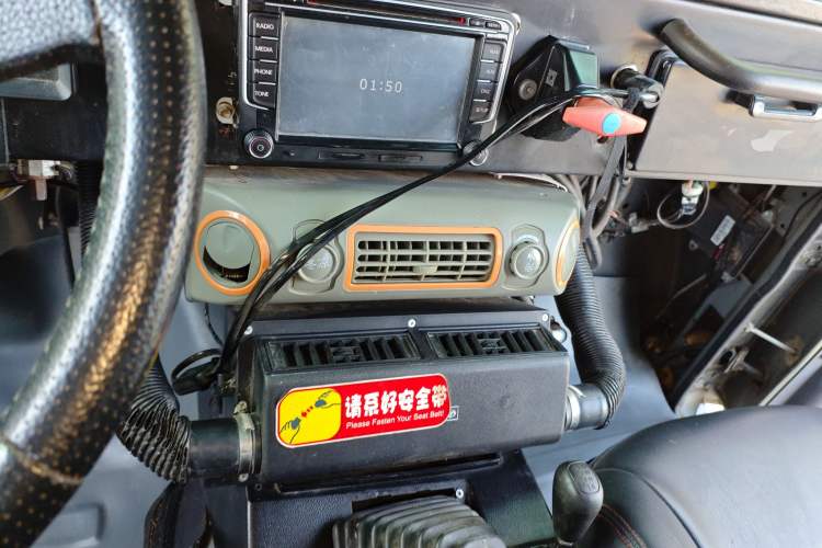 Used BAW 212 Classic 2016 2.0L Square Door Four-Wheel Drive Luxury Version China V
