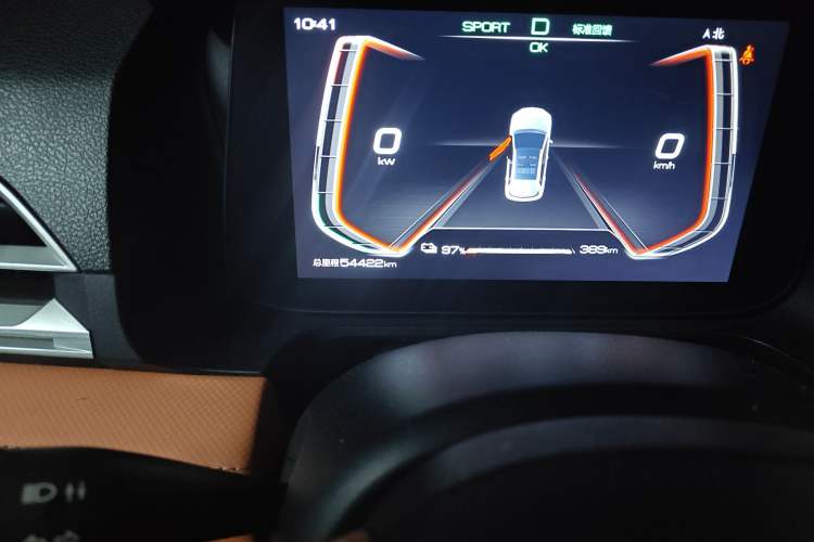 Used BYD e2 2021 Luxury Model Odometer Close Up