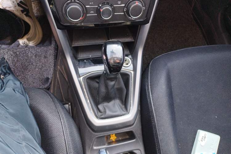 Used Volkswagen T-Cross 2019 1.5L Automatic Comfort Edition Gear Lever