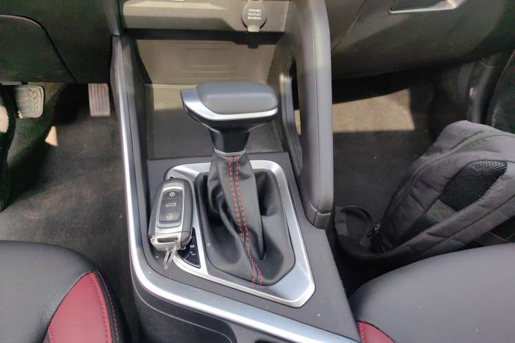 Used Geely Auto Vision X3 2021 PRO 1.5L CVT Deluxe Model Gear Lever