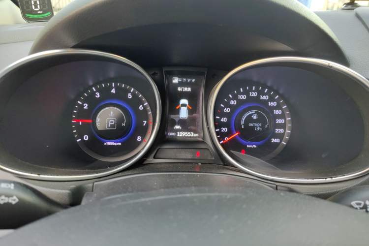 Used Hyundai Grand SantaFe 2013 3.0L 7-Seater 4x4 Flagship Edition
