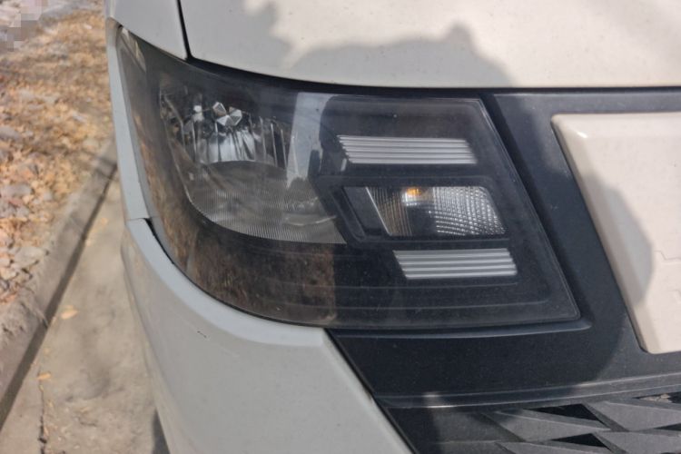 Used Foton Skyworth EV6 2023 Fast and Slow Charging Version Right Front Headlight