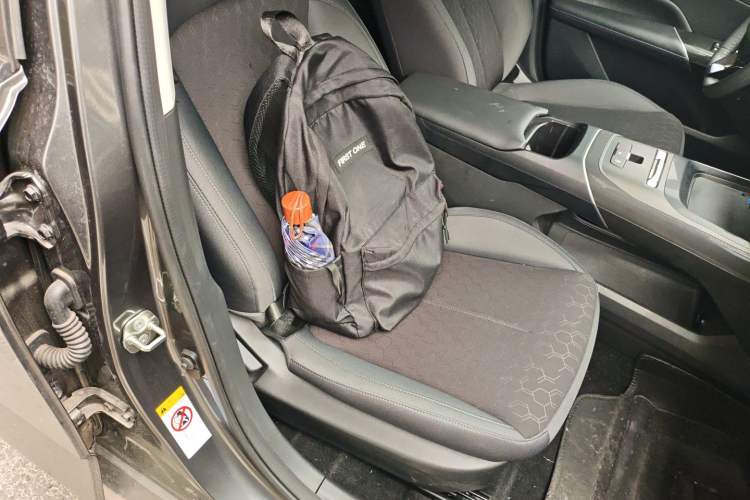 Used CHANGAN NEVO A05 2025 Truly Delicious Version 145 Leading Edition Right Front Seat