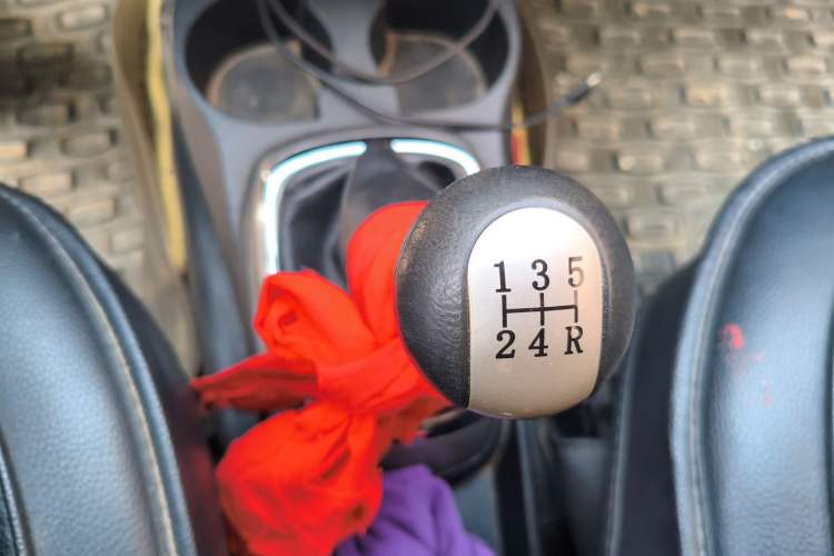 Used Great Wall M4 2012 1.5L Manual Luxury Version Gear Lever