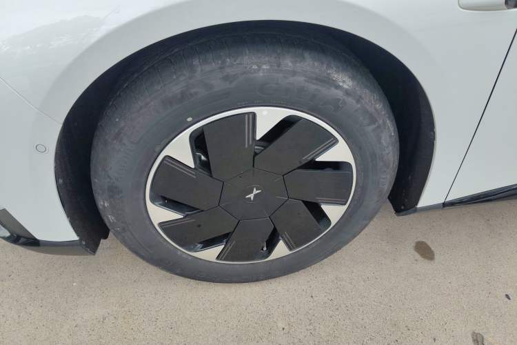 Used XPeng P7+ 2024 Long-Range Max Left Front Wheel Hub