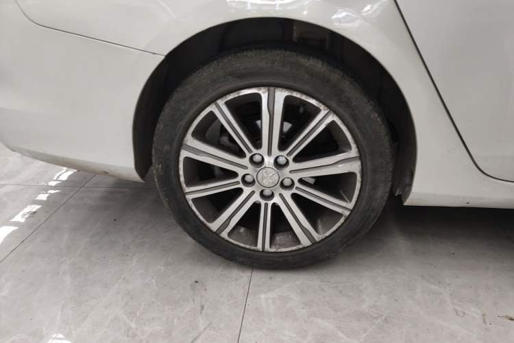 Used Peugeot 408 2014 1.6T Automatic Prestige Edition Exterior 5