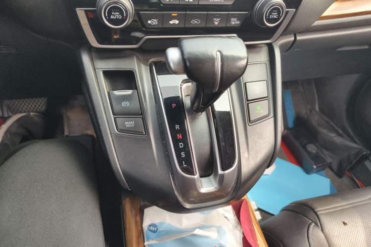 Used Honda CR-V 2017 240TURBO CVT Front-Wheel Drive Fashion Edition
