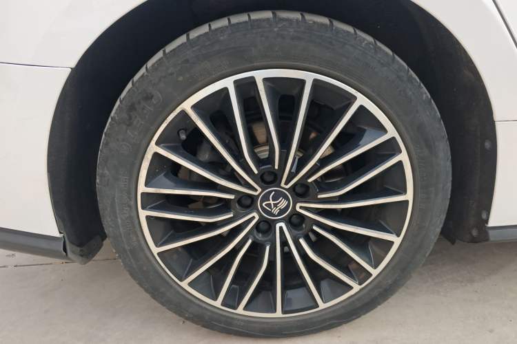 Used BYD Han 2020 EV Long-Range Luxury Model
