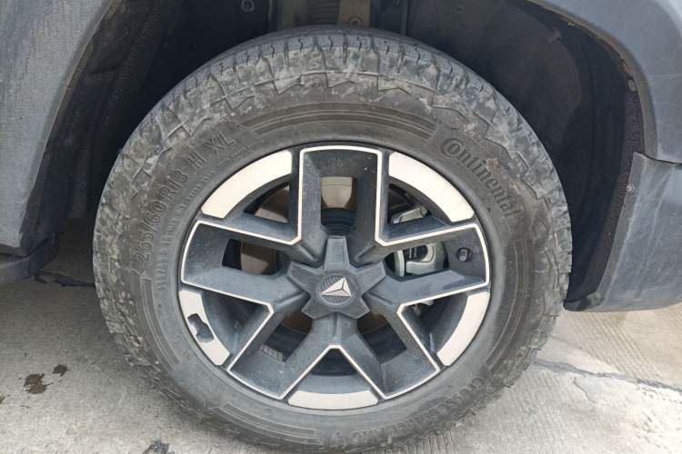 Used Deepal G318 2024 Four-Wheel-Drive Air Suspension Model
