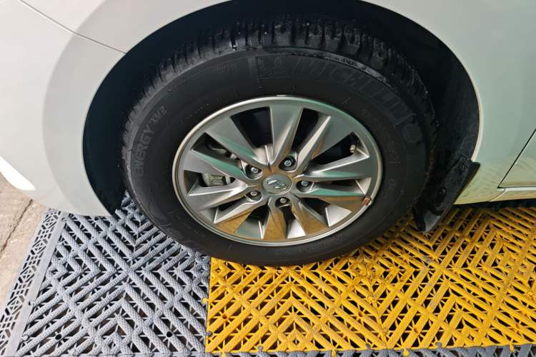 Used Hyundai Celesta 2018 1.6L Automatic GL Enjoyment Edition China VI compliant