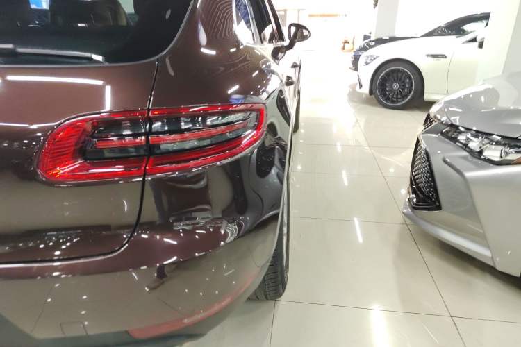 Used Porsche Macan 2017 Macan 2.0T
