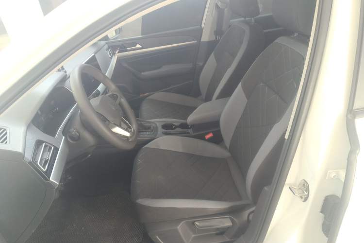 Used Volkswagen Lavida 2023 1.5L Automatic De Yi Edition Left Front Seat