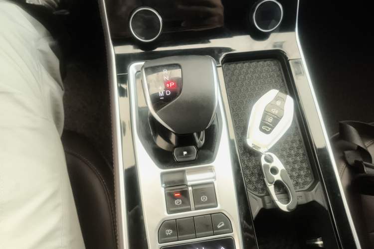 Used JETOUR X90 2022 Zilong 2.0T DCT Changsheng Edition 5-seater