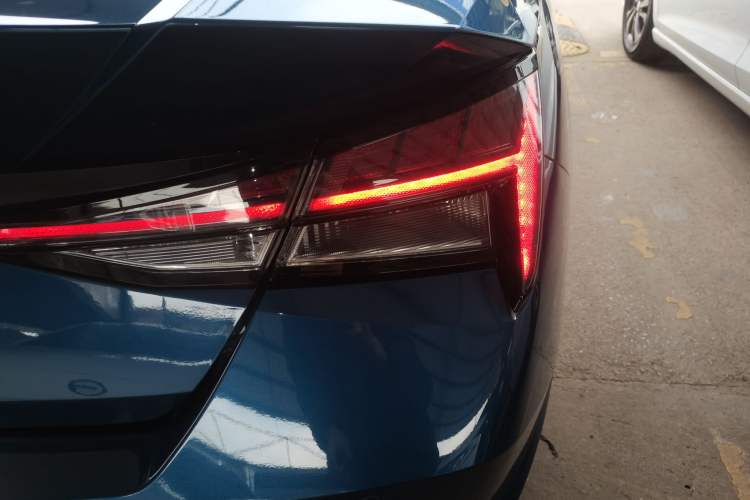 Used Hyundai Elantra 2022 1.5L CVT LUX Prestige Edition