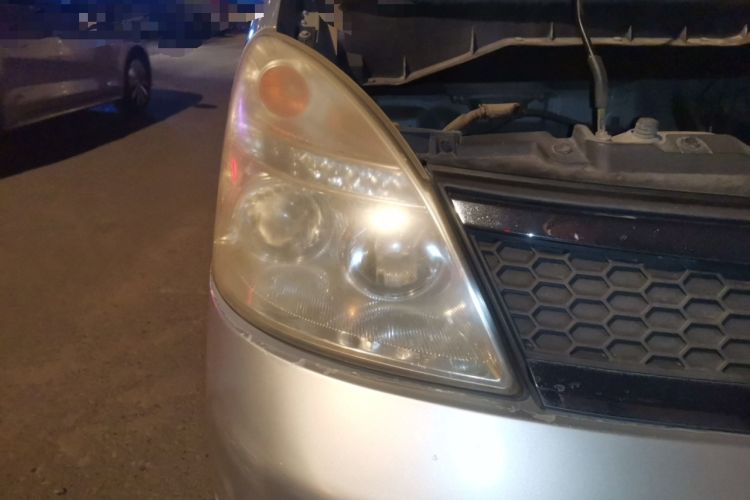 Used GAC Gonow Starry 2013 1.5L Seven-Seater Luxury Model