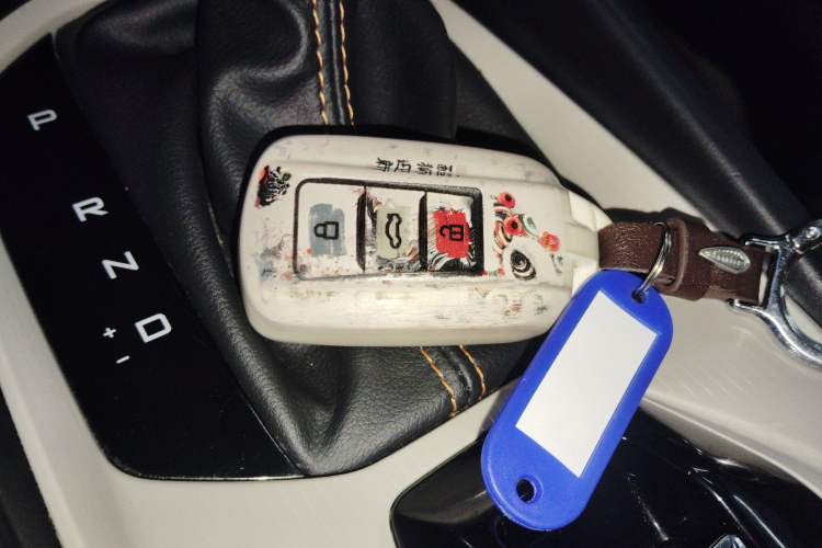 Used Dongfeng Aeolus Yixuan 2023 Mach Edition 1.5L Automatic Chasing Wind Version Vehicle Key