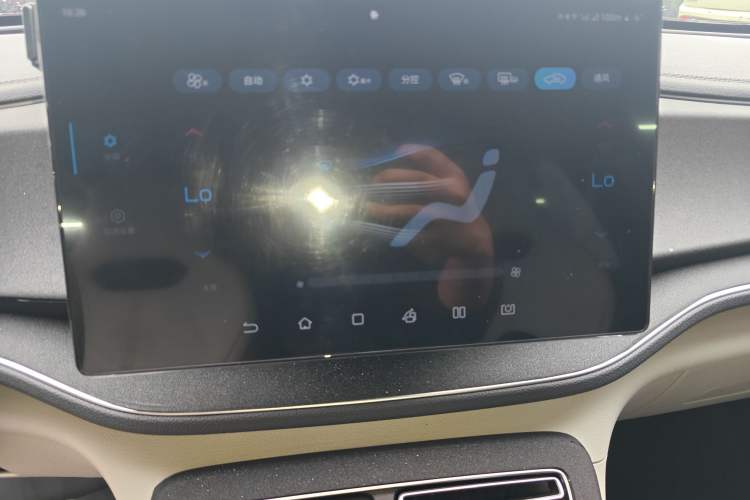 Used BYD Qin PLUS 2024 HONOR Edition DM-i 120KM Beyond Model
