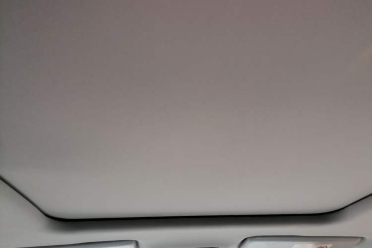 Used AION Y 2023 Younger Star Edition Headliner