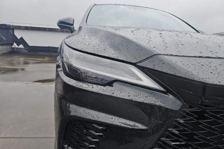 Used Lexus RX 2023 500h Four-Wheel Drive F SPORT Performance Right Front Headlight