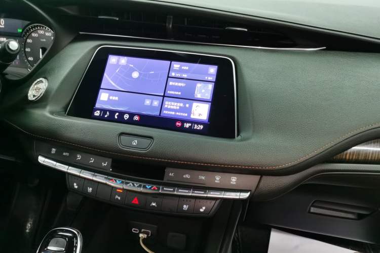 Used Cadillac XT4 2022 28T Two-Wheel Drive Prestige Version
