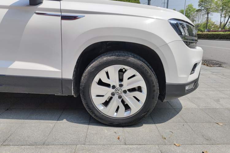 Used Volkswagen Tharu 2019 280TSI Two-Wheel Drive Comfort Edition China V Standard Right Front Wheel Hub