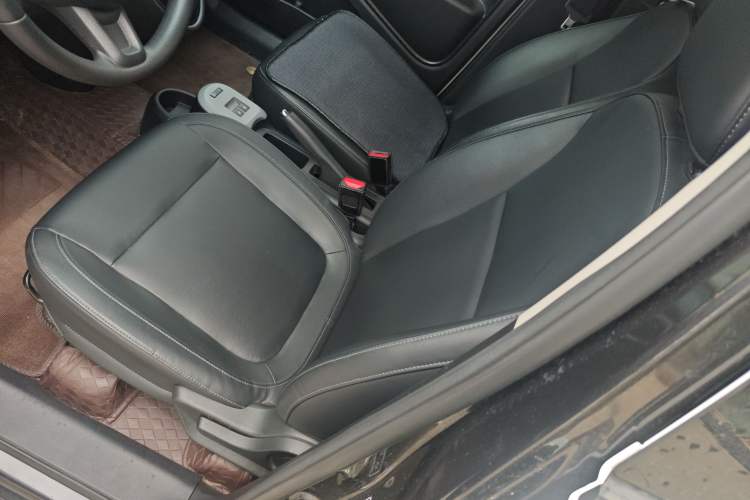 Used ORA Black Cat 2021 351 km Standard Version
