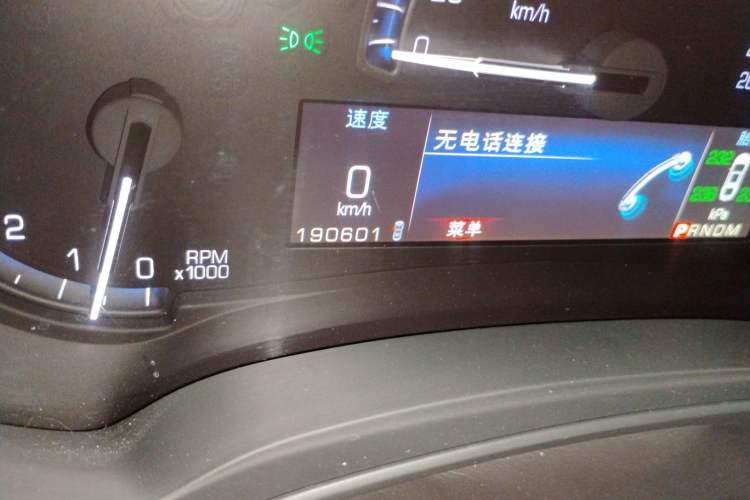 Used Cadillac XTS 2015 28T Comfort Model
