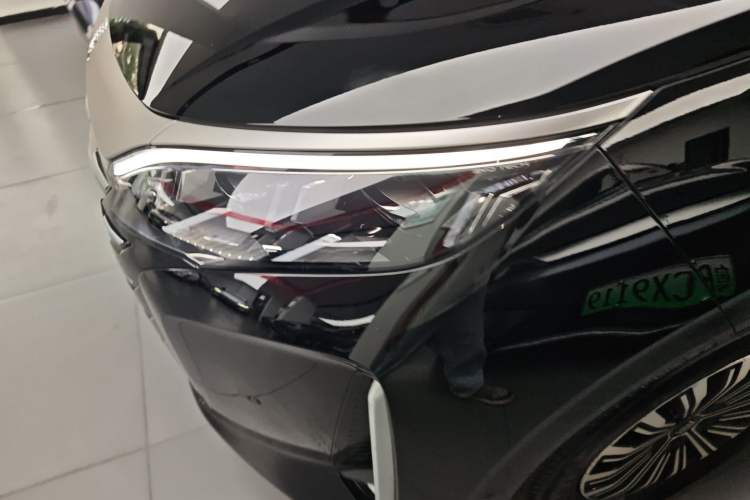 Used BYD Xia 2025 DM-i 1.5T 180km Beyond Edition