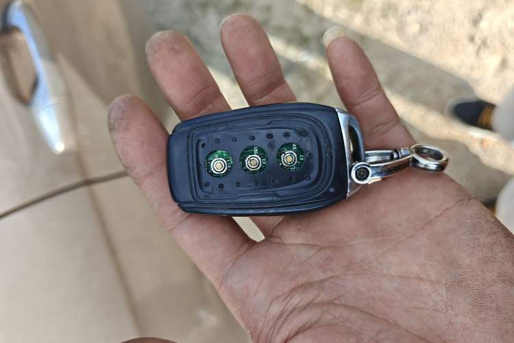 Used Soueast V5 Lingzhi 2012 1.5L Manual Standard Edition Vehicle Key