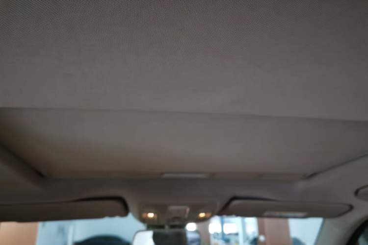 Used Mercedes-Benz M-Class 2014 ML 320 4MATIC
