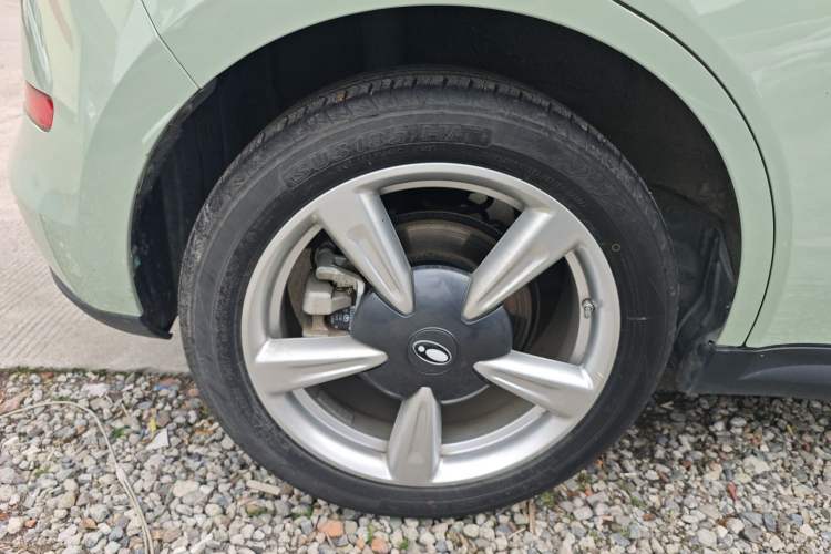 Used ORA Good Cat 2023 401 km Standard Range Premium Version Lithium Iron Phosphate