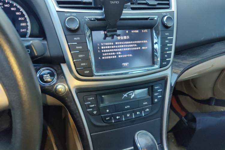 Used Changan Raeton 2013 1.8T Automatic Prestige Model China IV Standard
