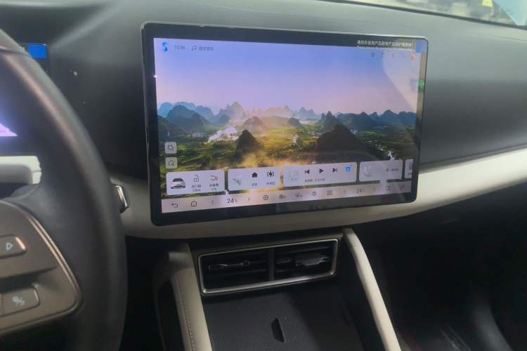 Used BYD Yuan UP 2025 Intelligent Driving Version 401 km Leading Edition
